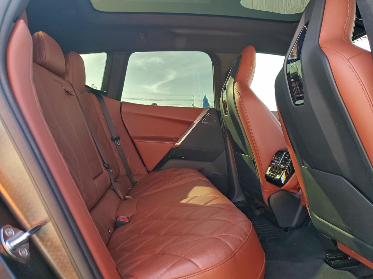 2022 BMW iX