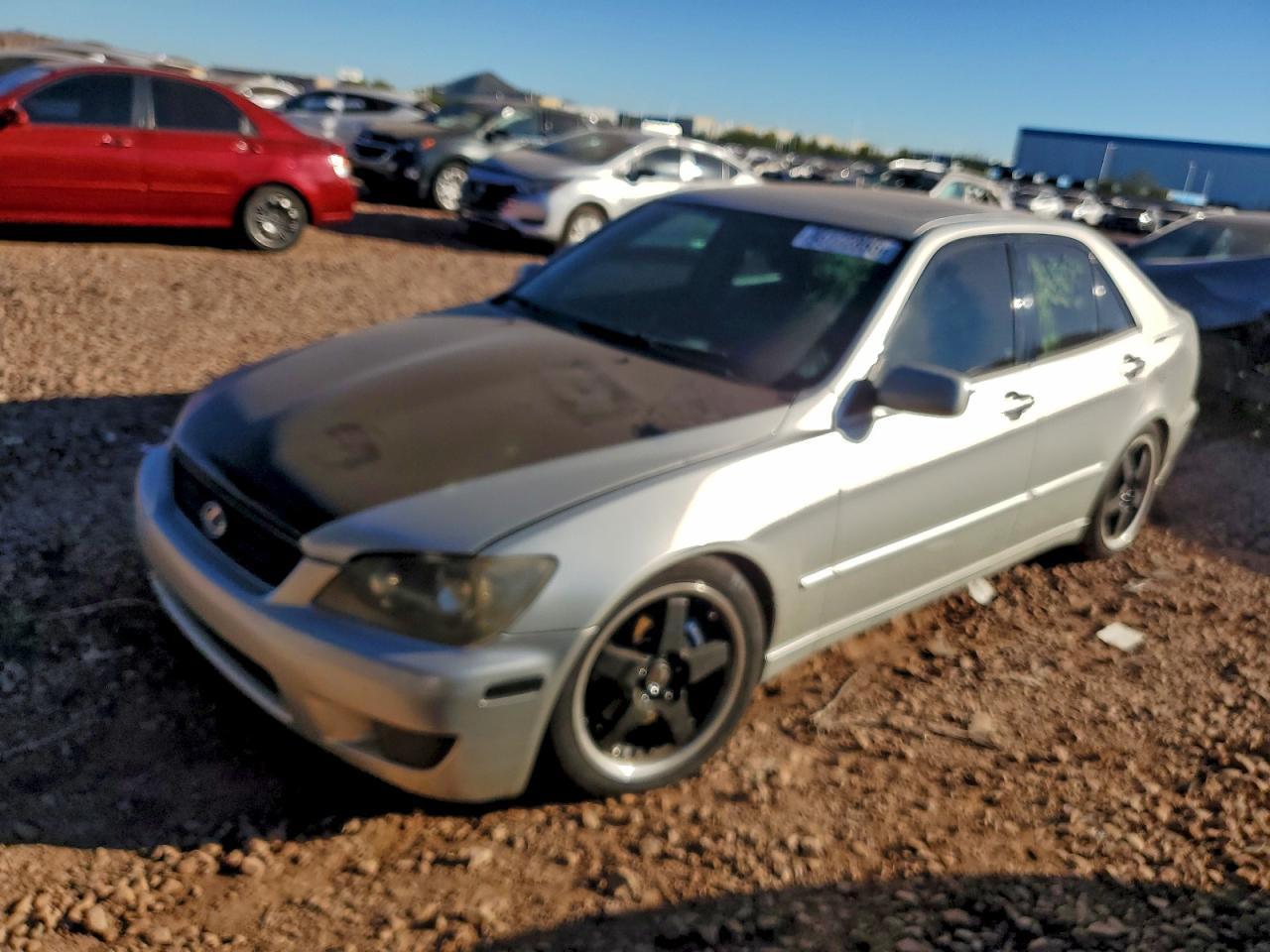 2002 LEXUS IS 300