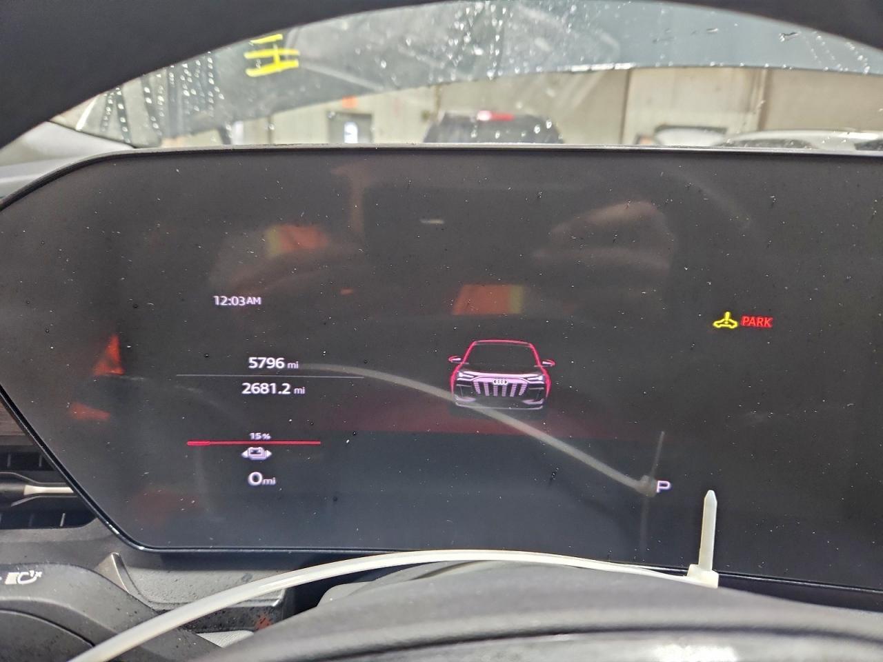 2025 AUDI Q6 e-tron