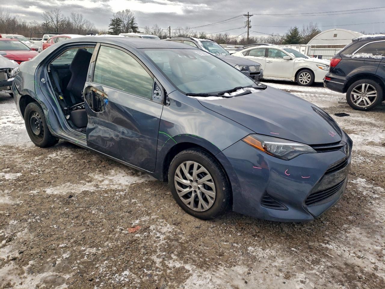 2019 TOYOTA COROLLA