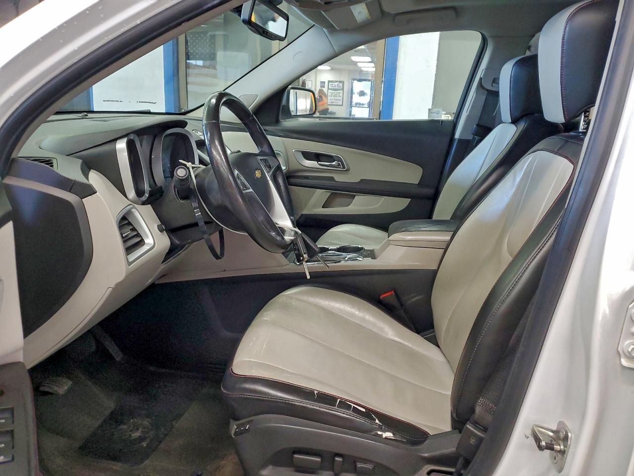 2011 CHEVROLET EQUINOX