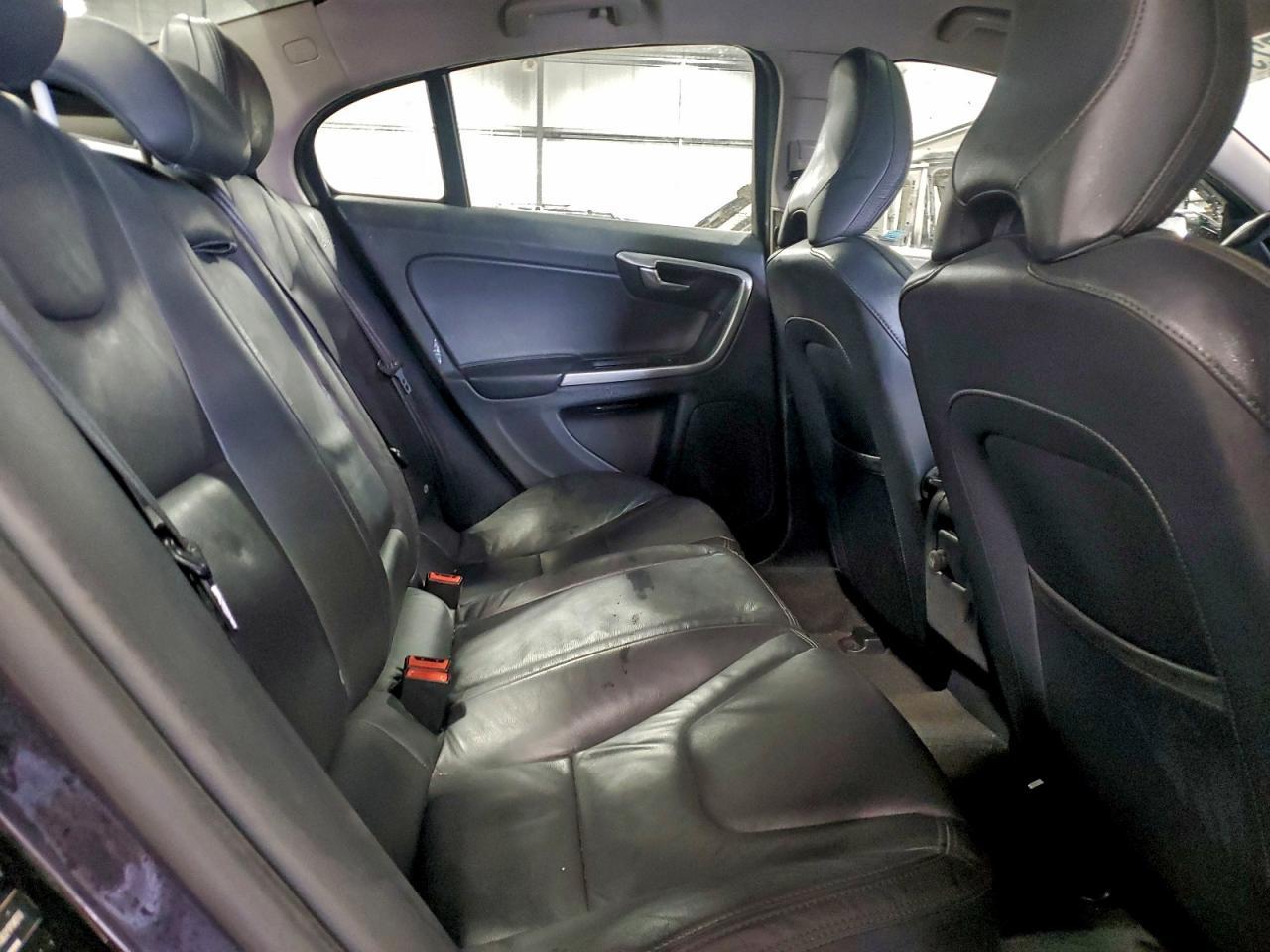 2013 VOLVO S60