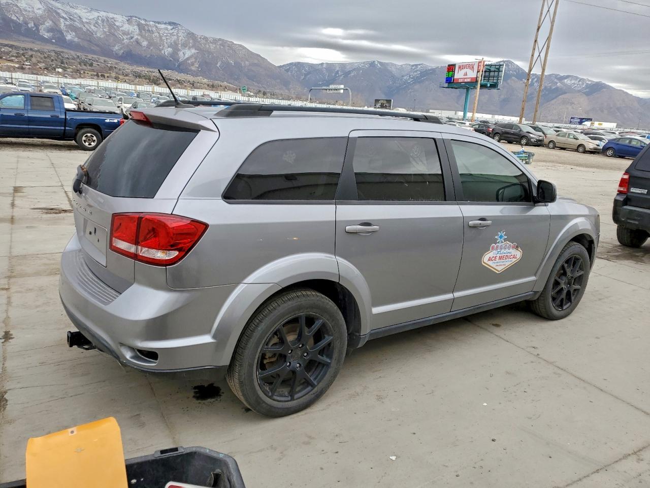 2015 DODGE JOURNEY