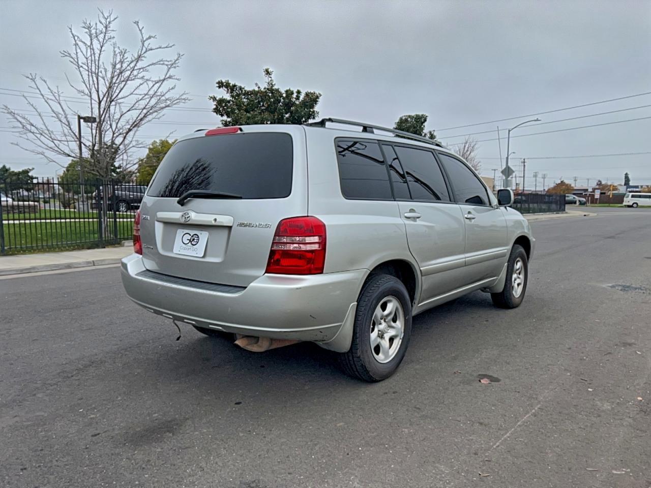 2002 TOYOTA HIGHLANDER