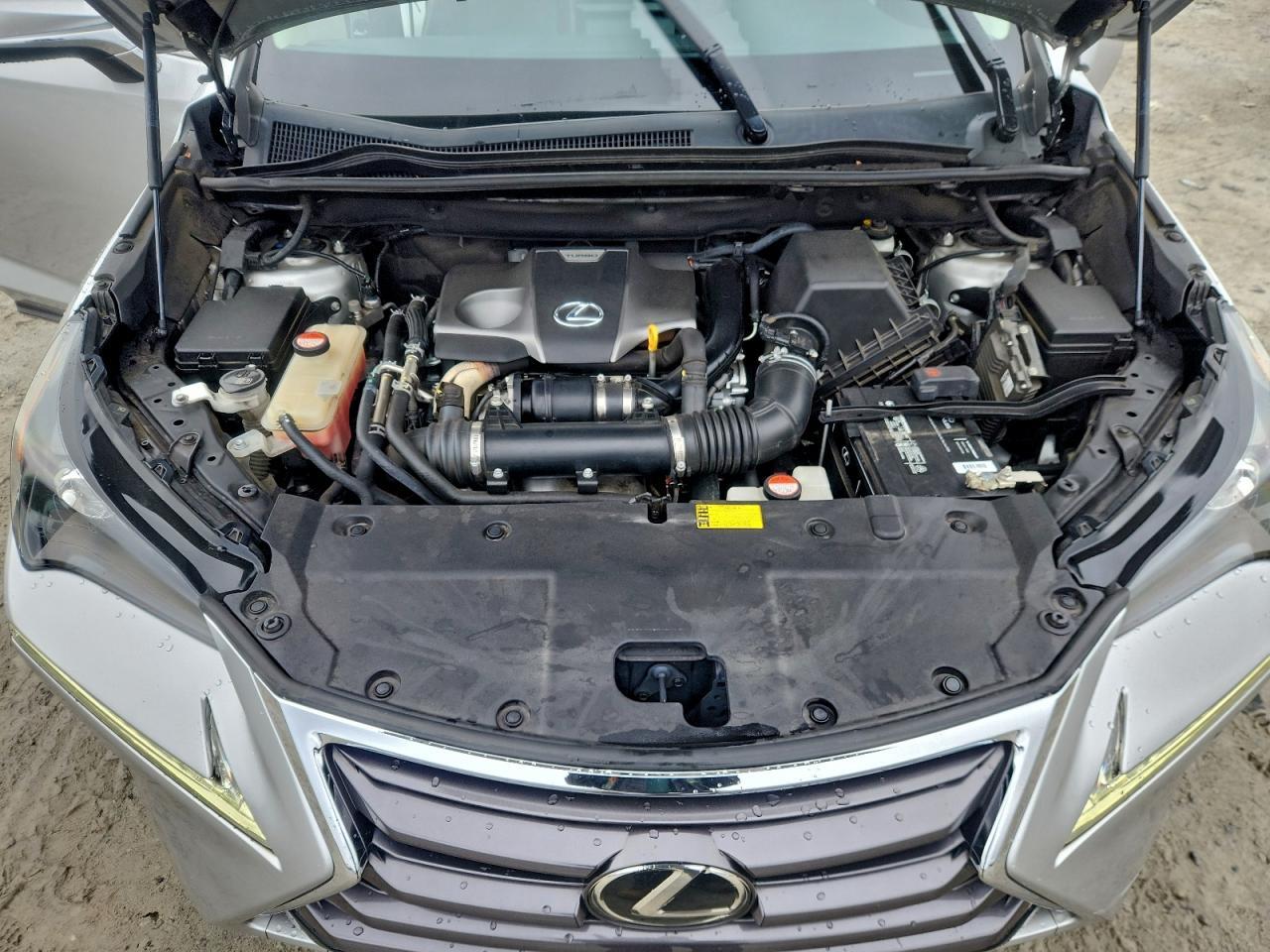 2015 LEXUS NX 200T