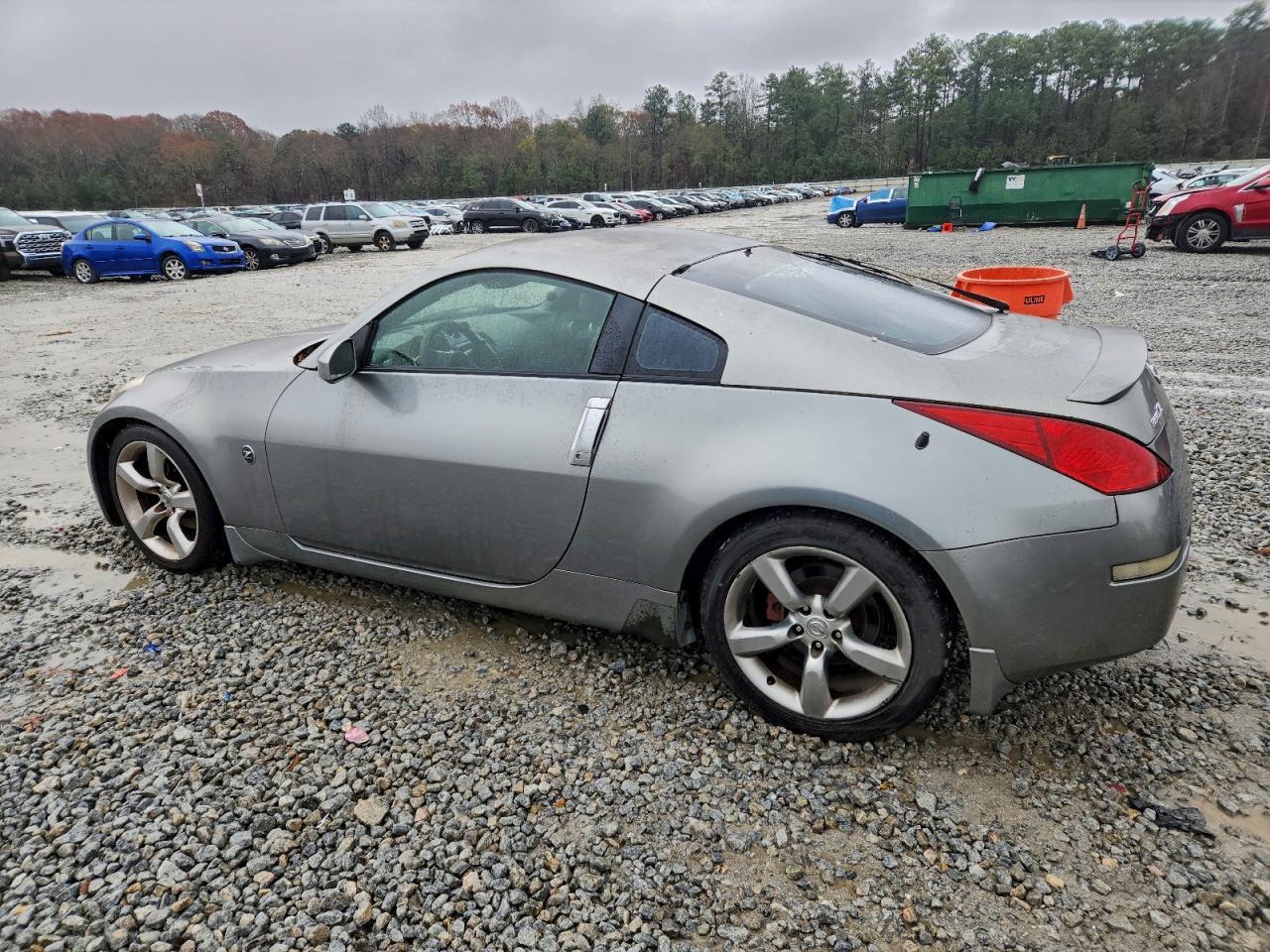 2003 NISSAN Z
