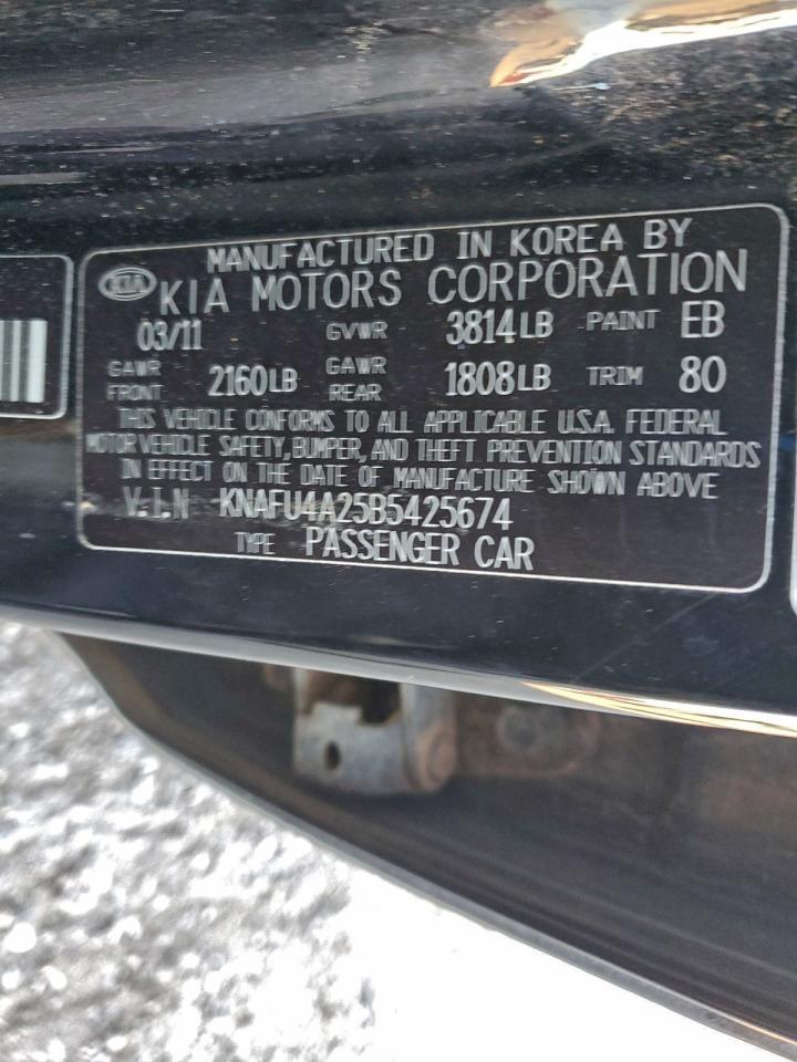 2011 KIA FORTE
