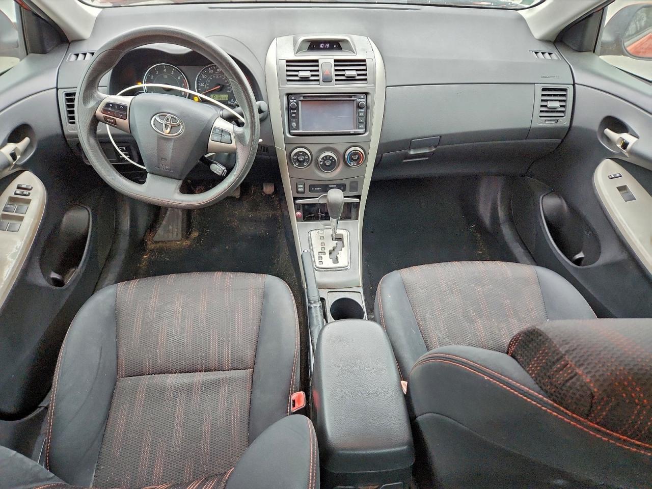 2013 TOYOTA COROLLA