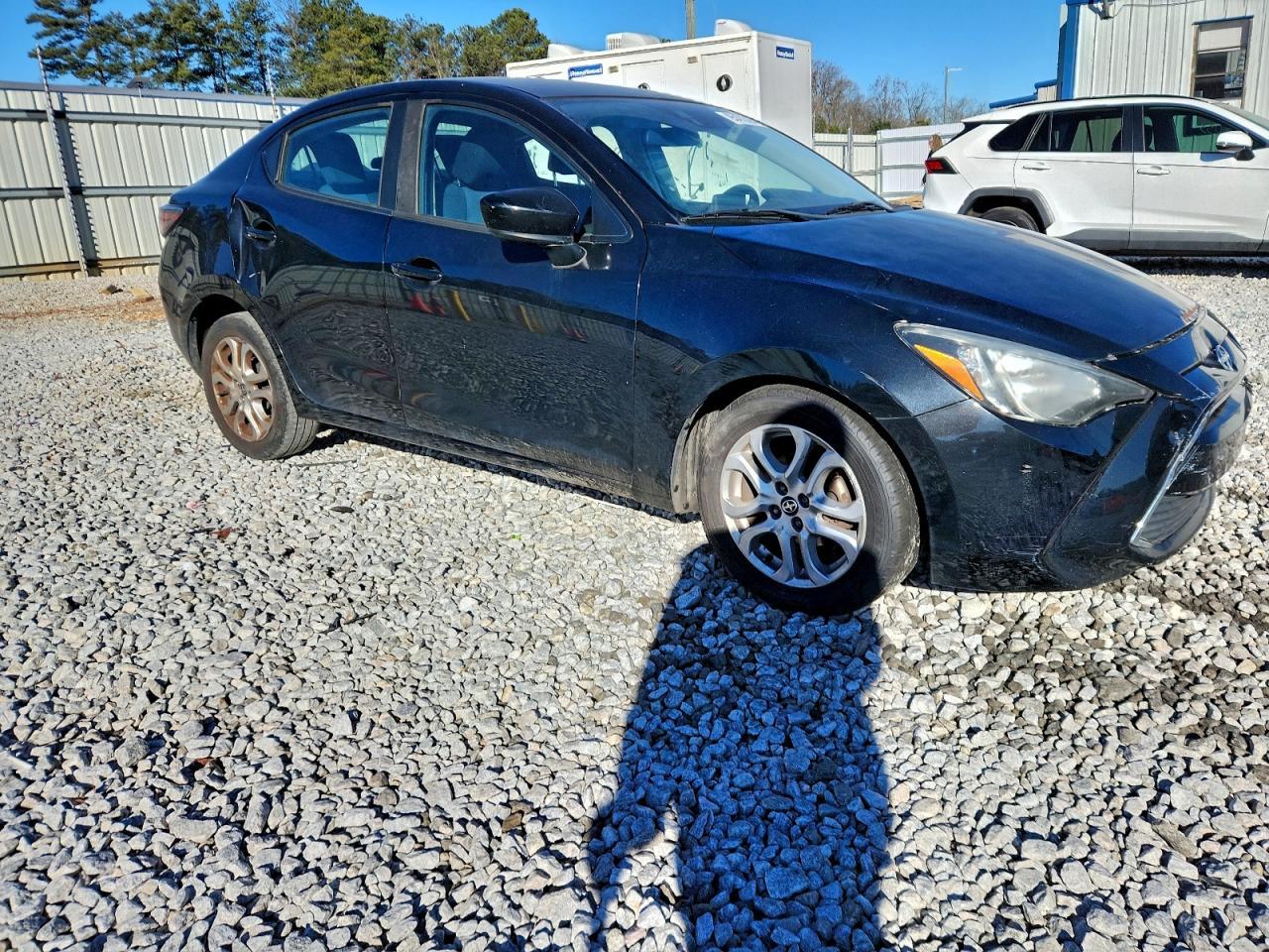 2016 TOYOTA SCION