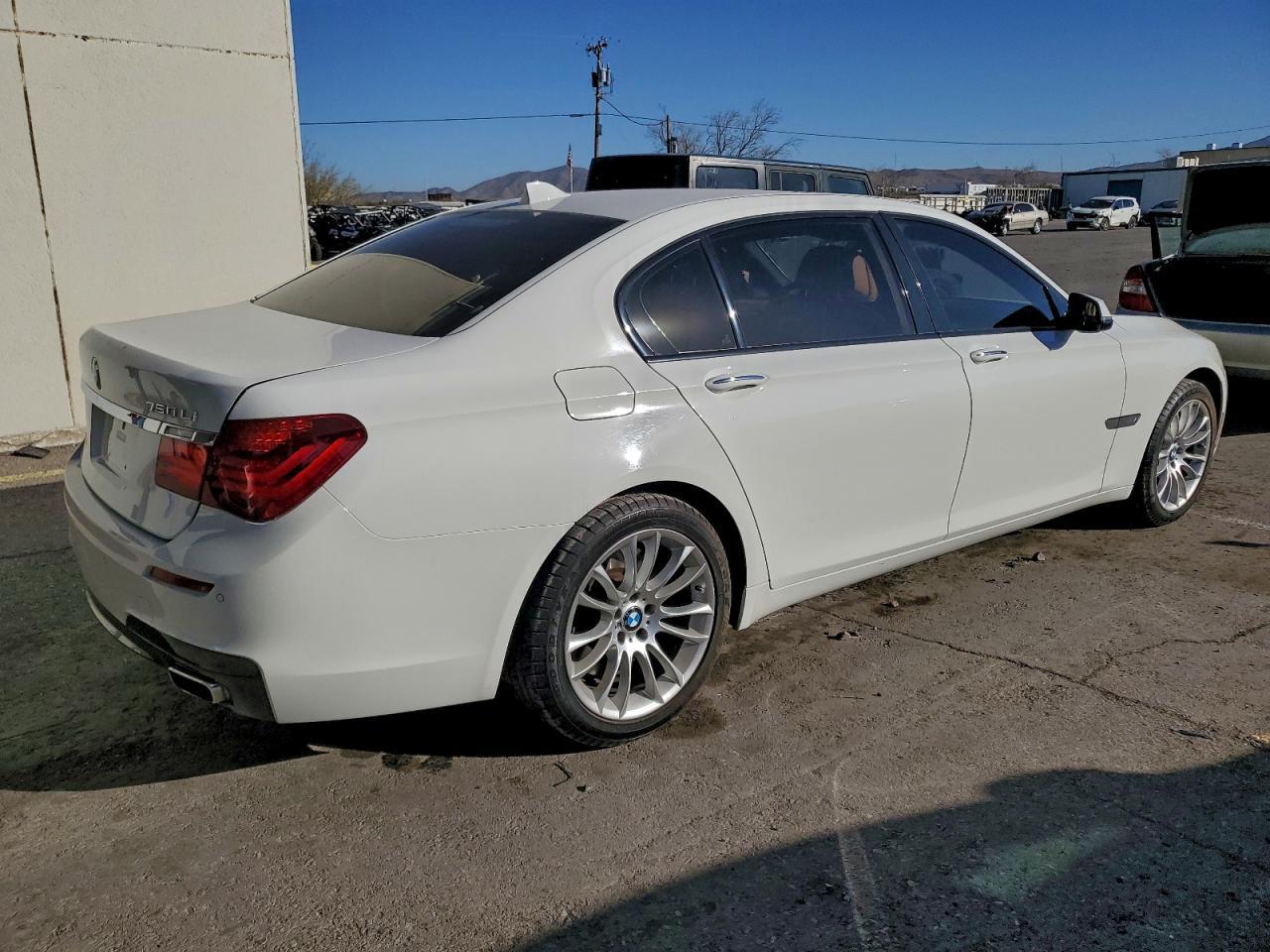 2014 BMW 7 series