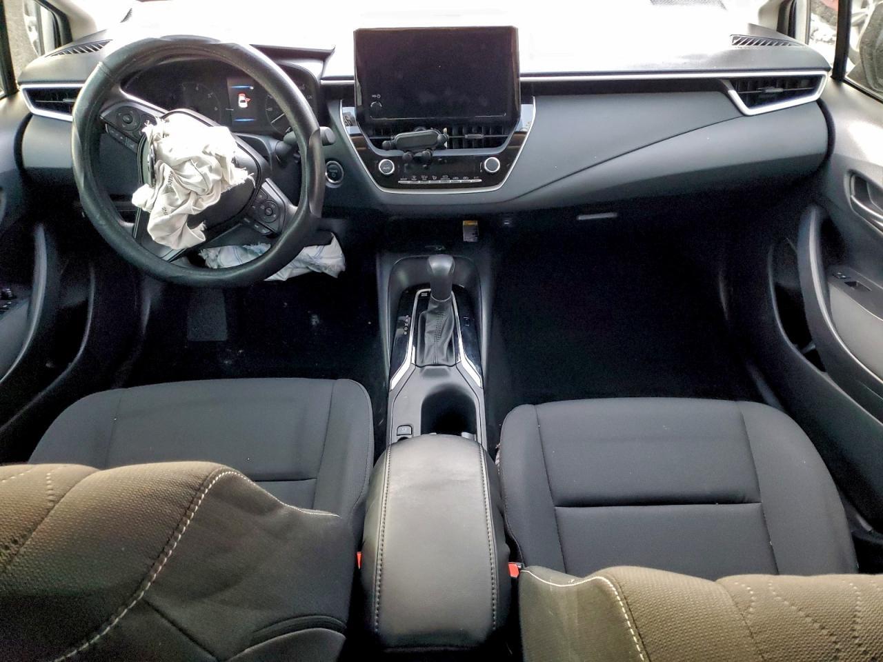 2025 TOYOTA COROLLA