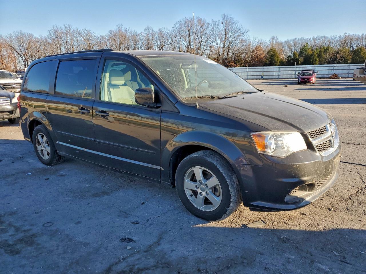 2012 DODGE GRAND CARAVAN