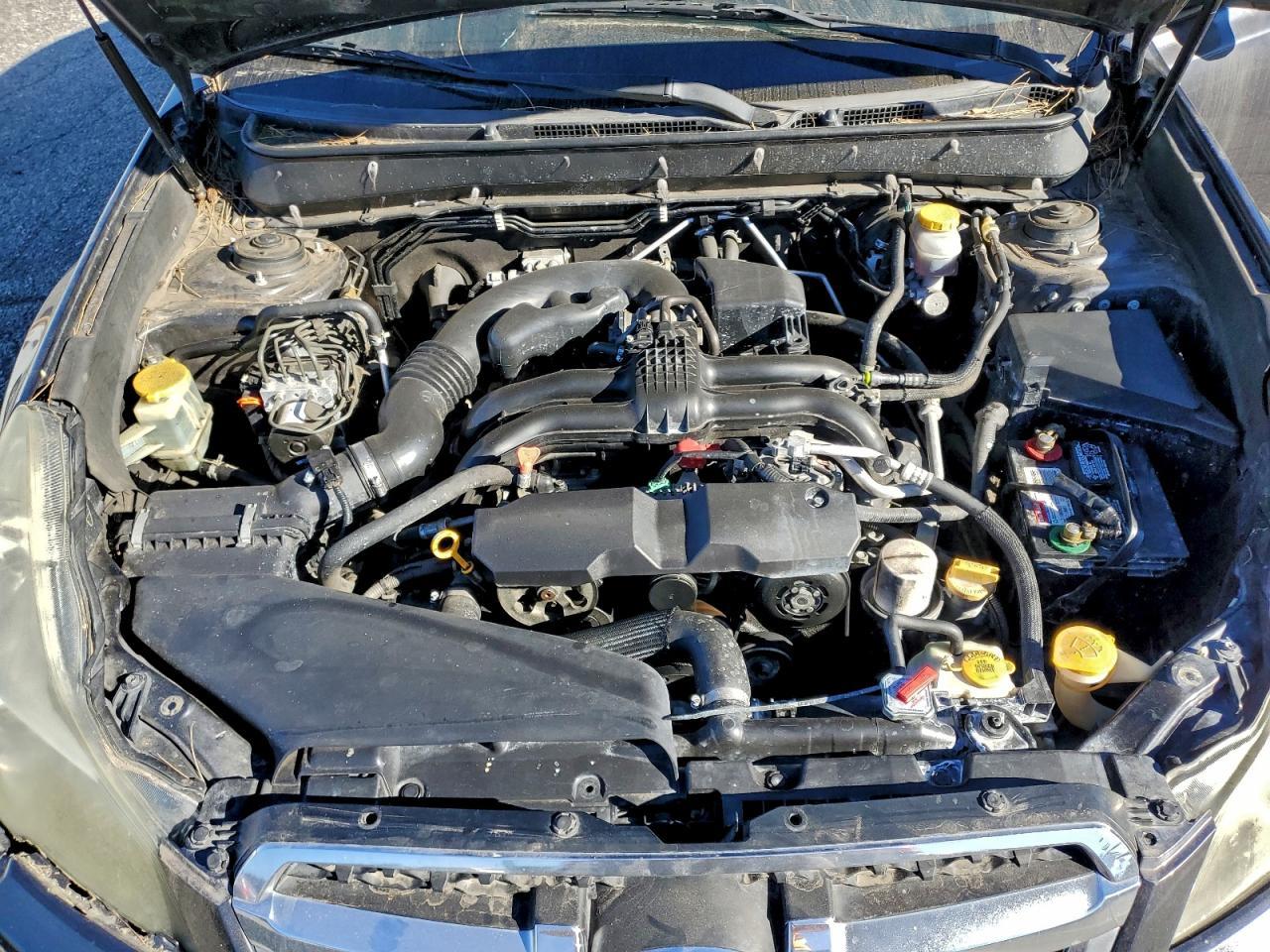 2013 SUBARU Legacy