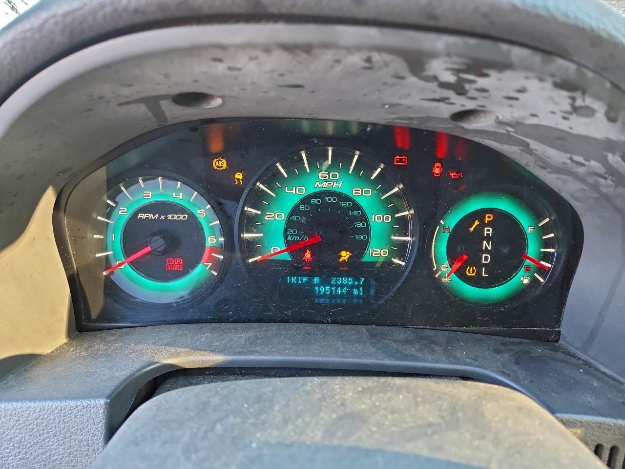 2010 FORD FUSION