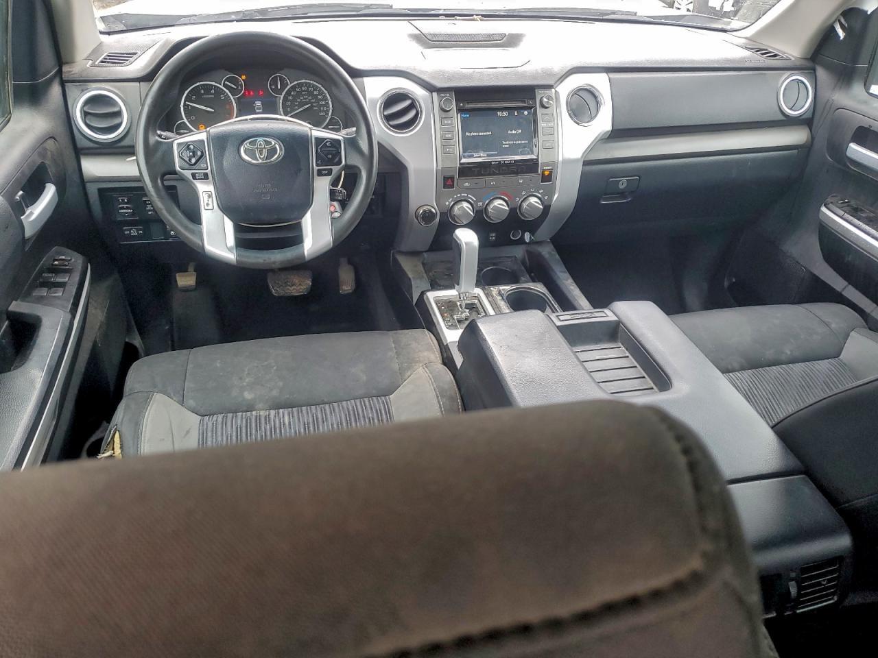 2017 TOYOTA TUNDRA
