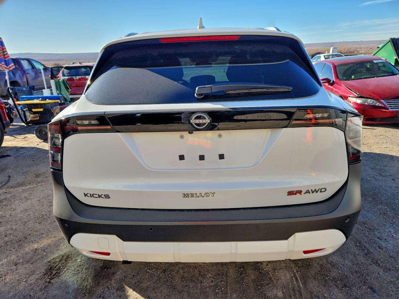 2025 NISSAN KICKS