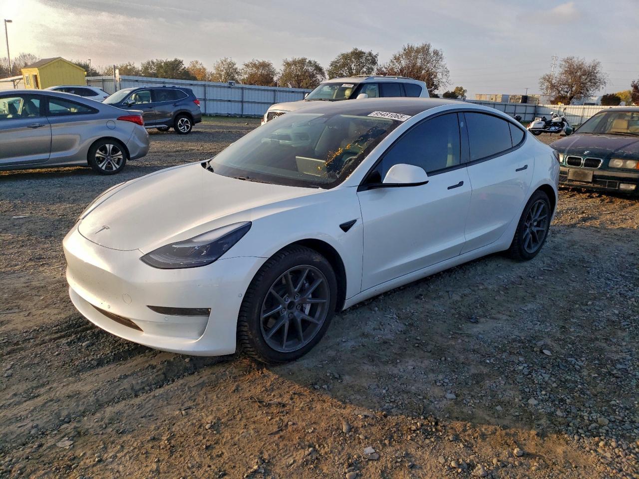 2021 TESLA MODEL 3
