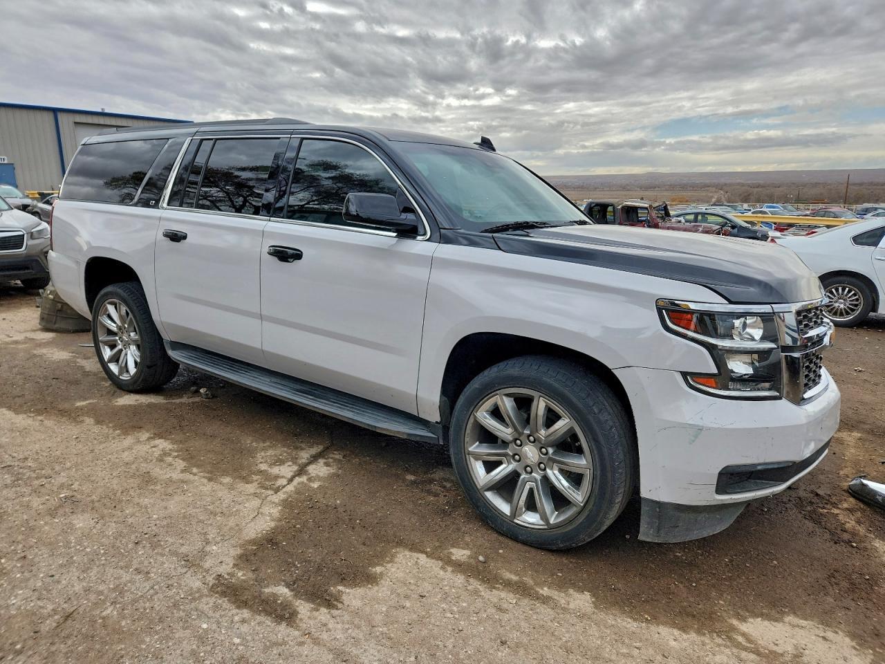 2018 CHEVROLET Suburban