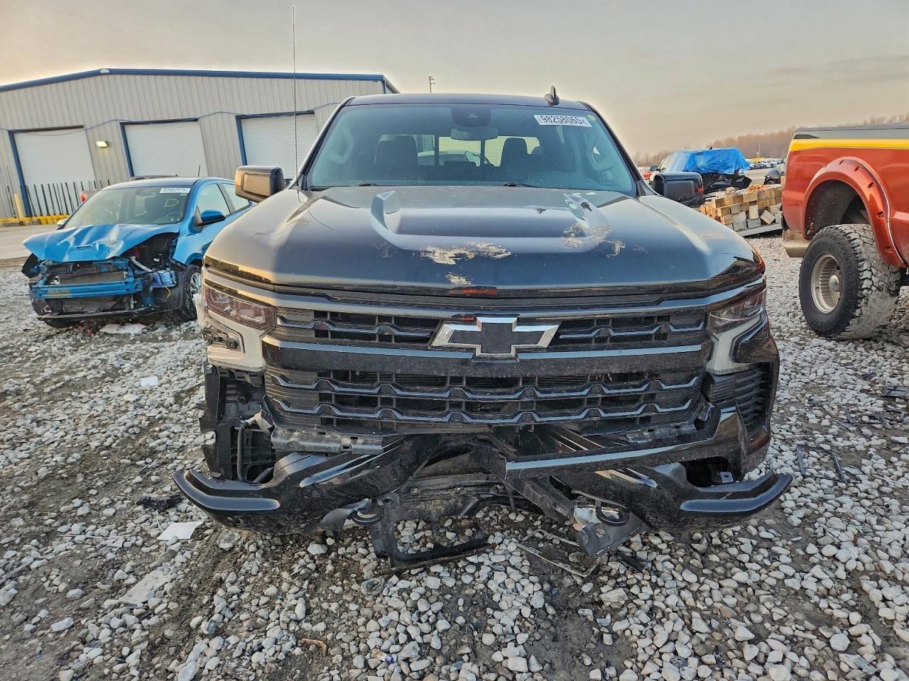2023 CHEVROLET Silverado