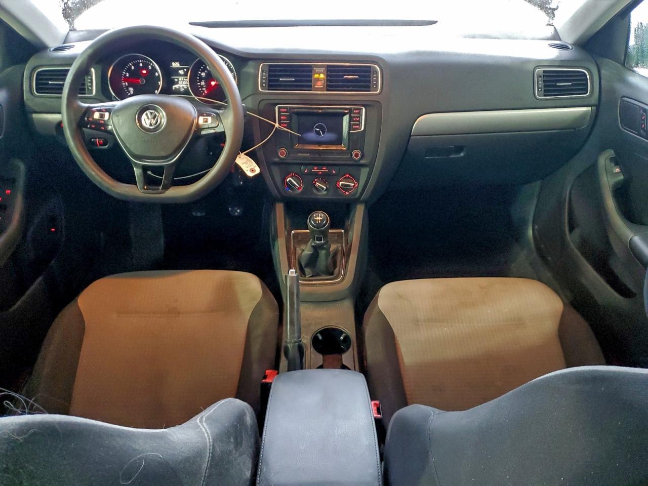 2017 VOLKSWAGEN JETTA