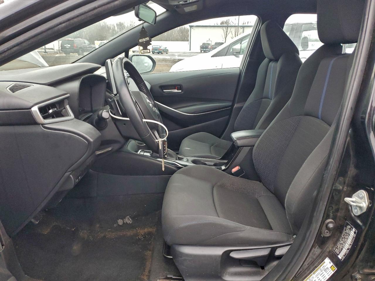 2021 TOYOTA COROLLA