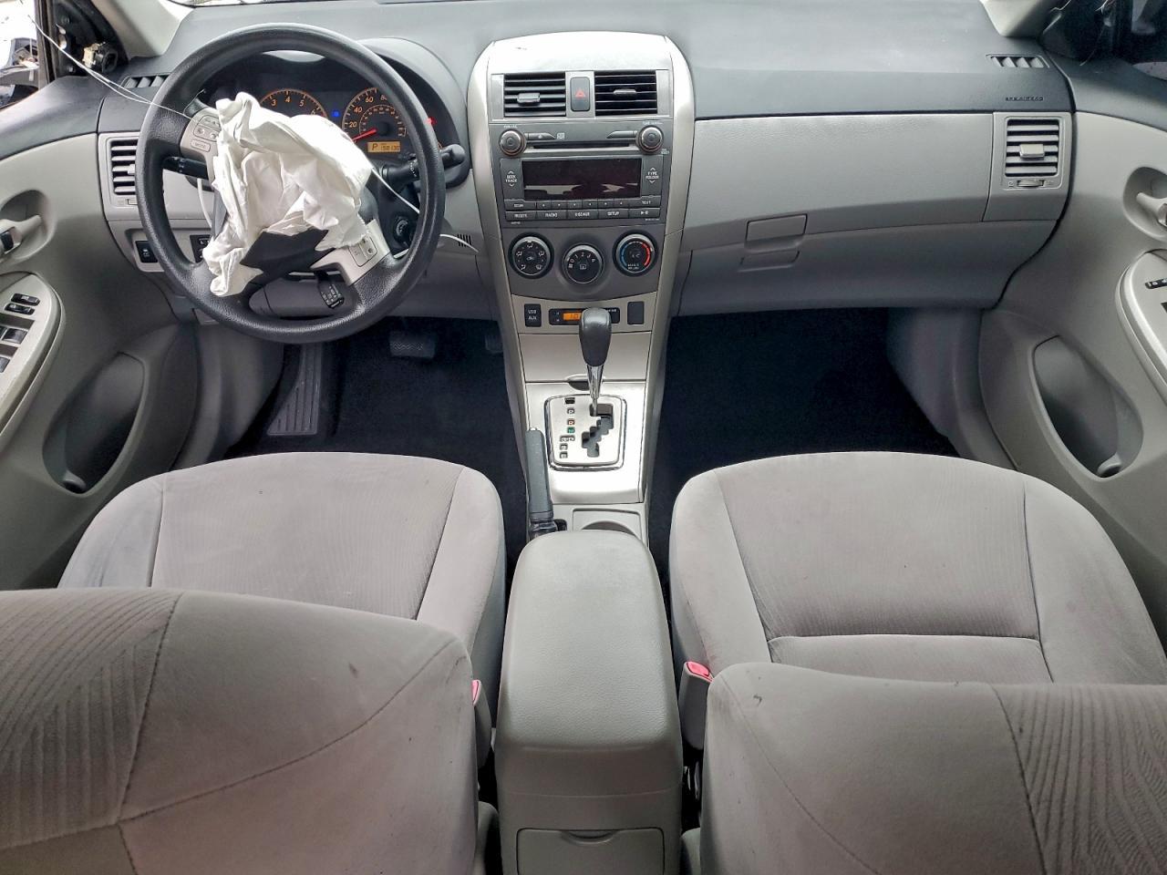 2011 TOYOTA COROLLA