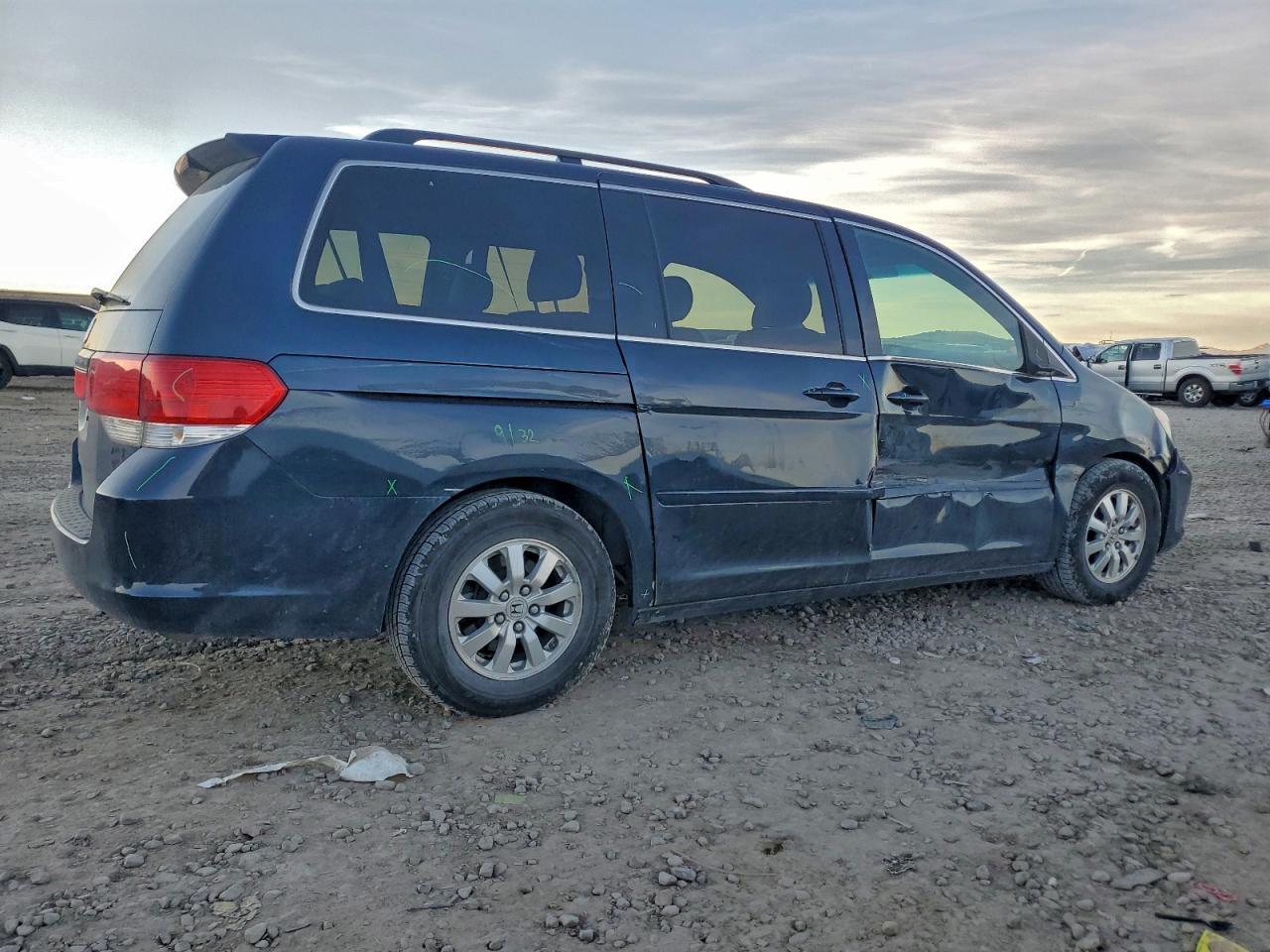 2010 HONDA ODYSSEY