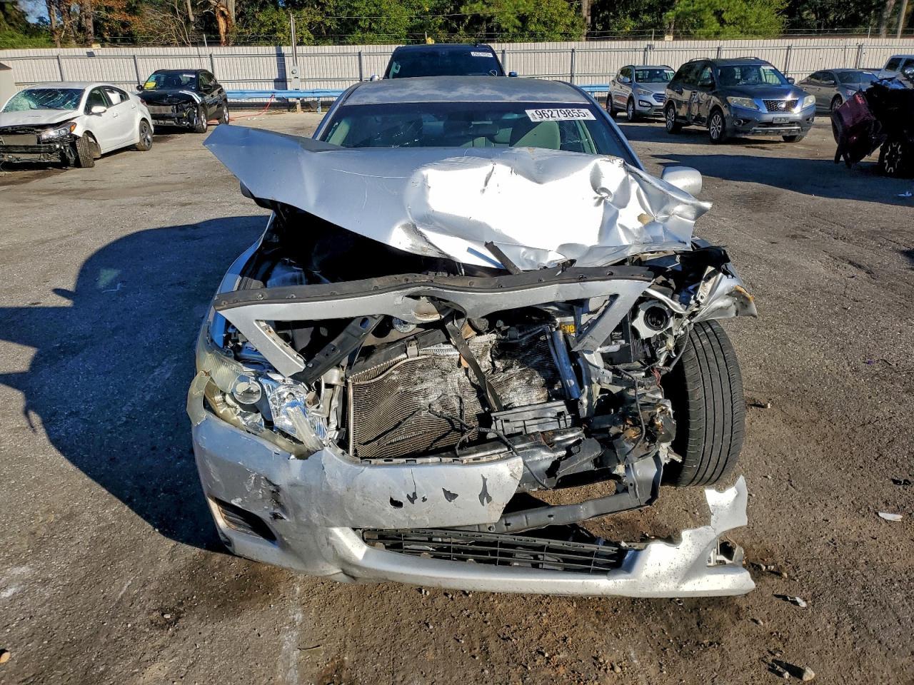 2010 TOYOTA CAMRY