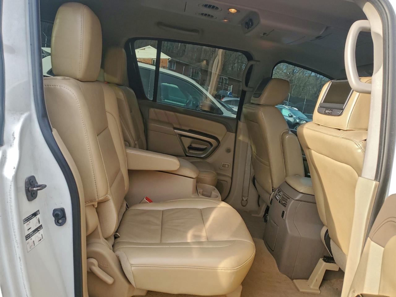2015 NISSAN Armada