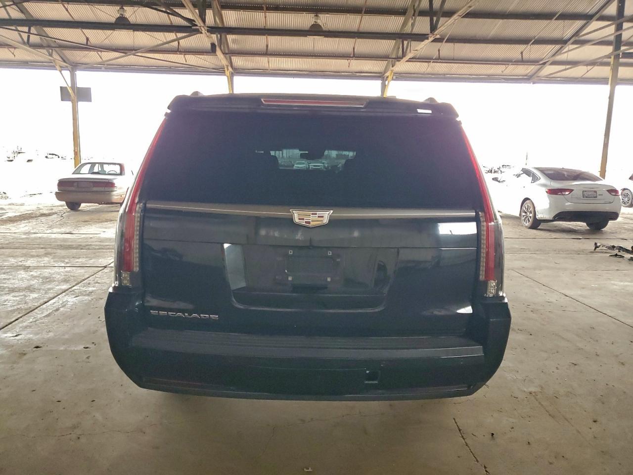 2016 CADILLAC Escalade ESV