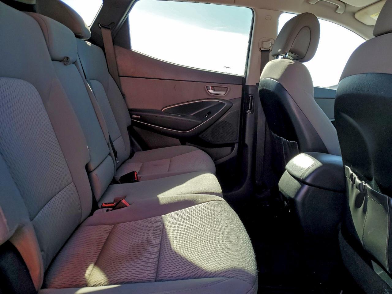 2017 HYUNDAI SANTA FE