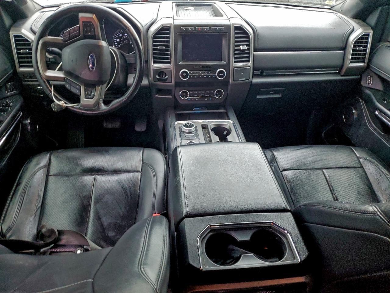 2021 FORD Expedition