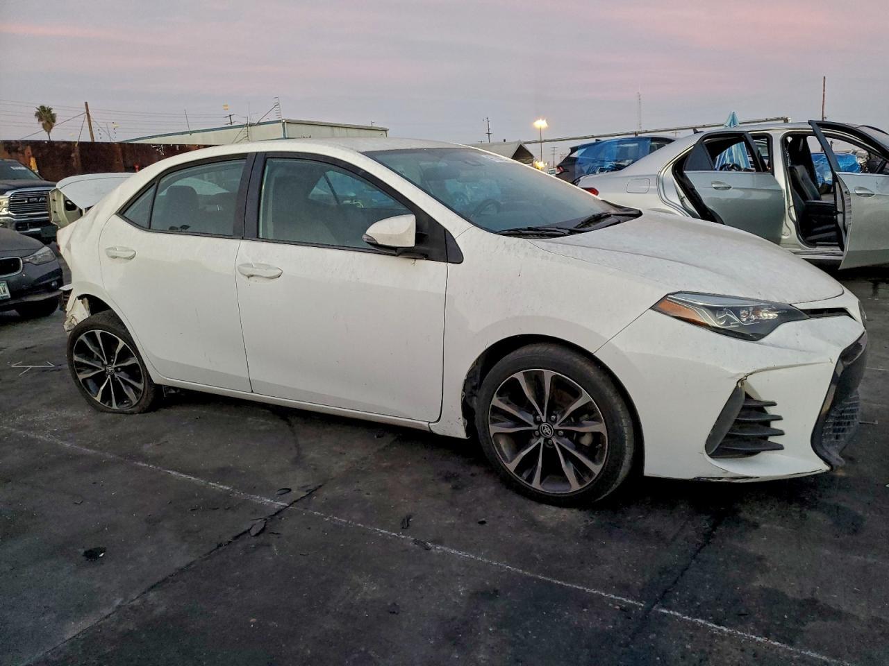 2019 TOYOTA COROLLA