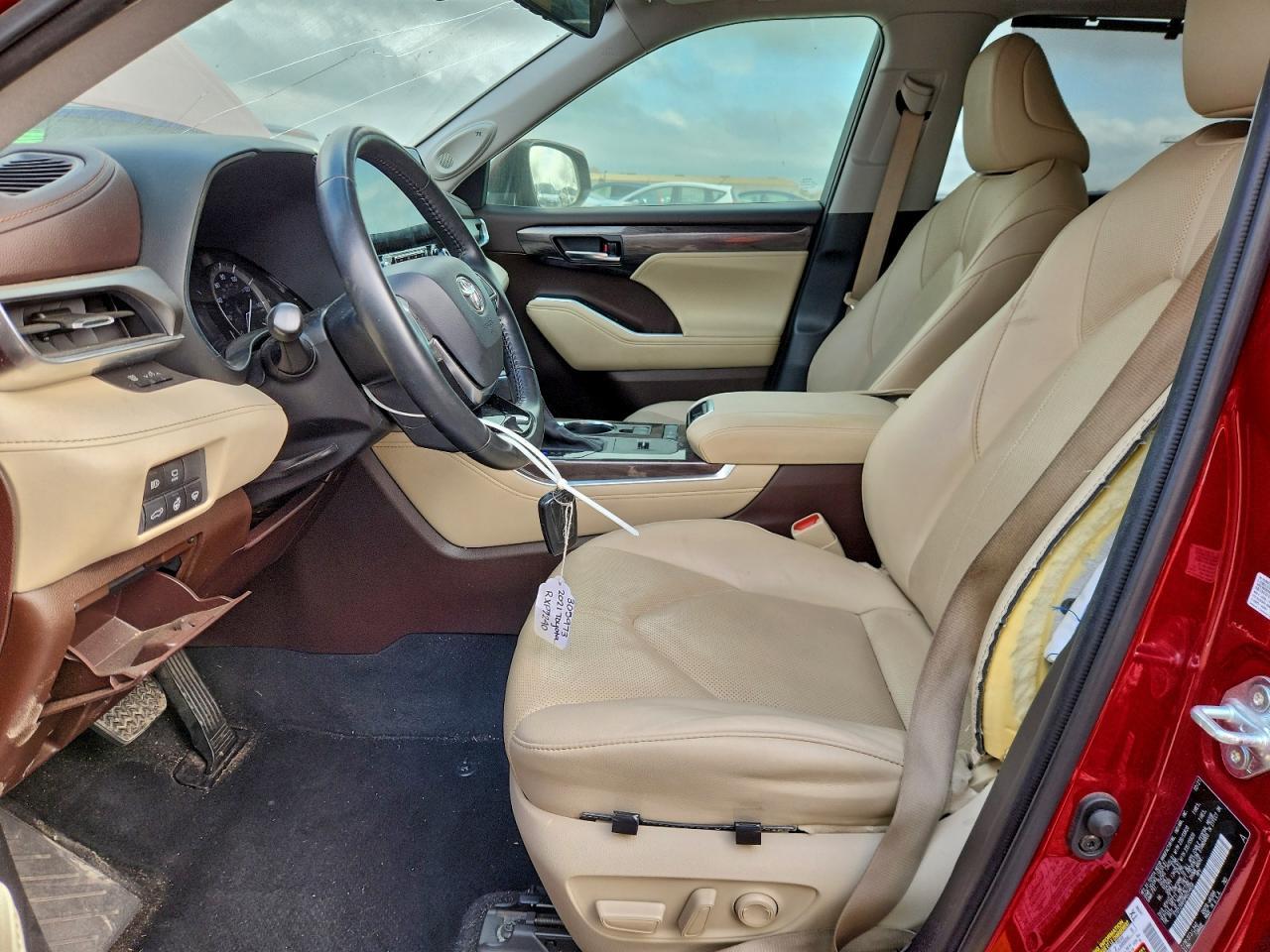 2021 TOYOTA HIGHLANDER