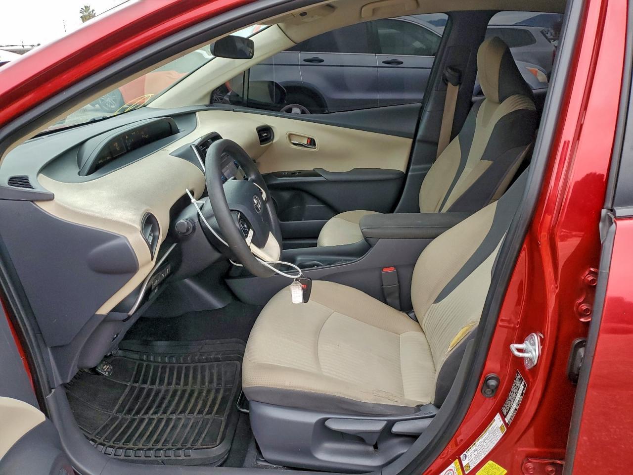 2017 TOYOTA PRIUS