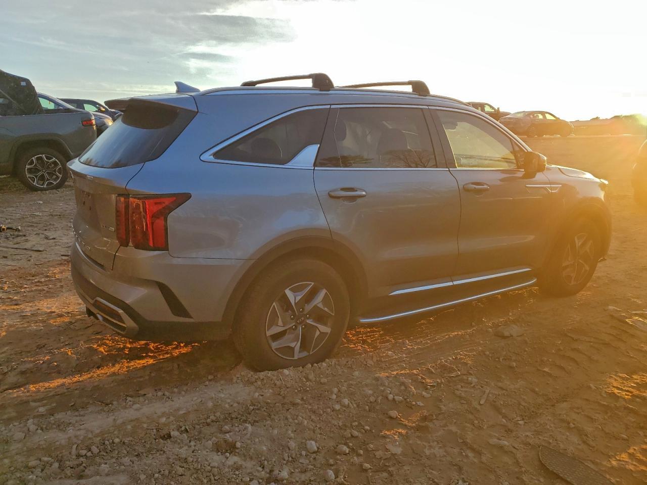 2021 KIA SORENTO