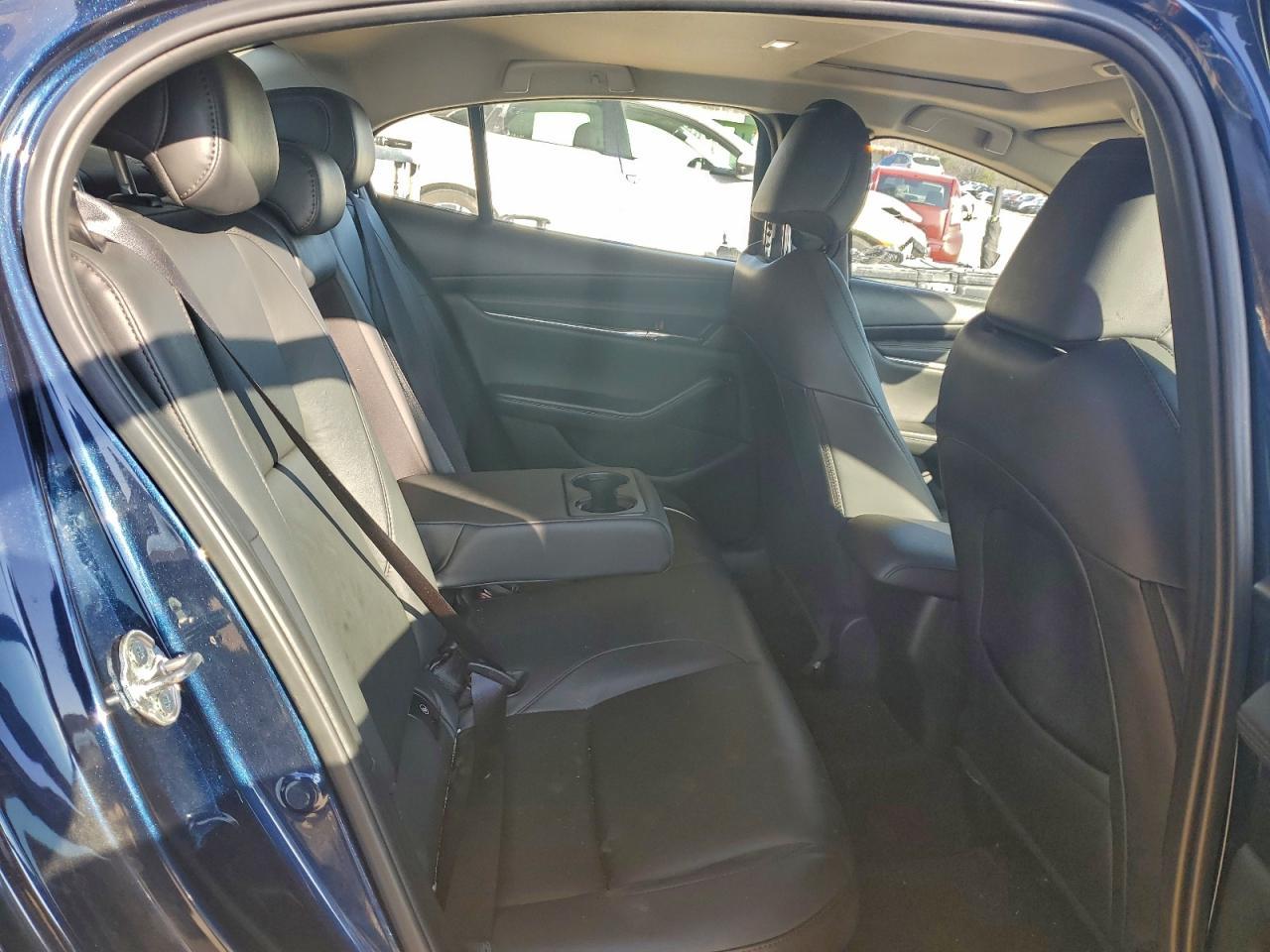2025 MAZDA 3