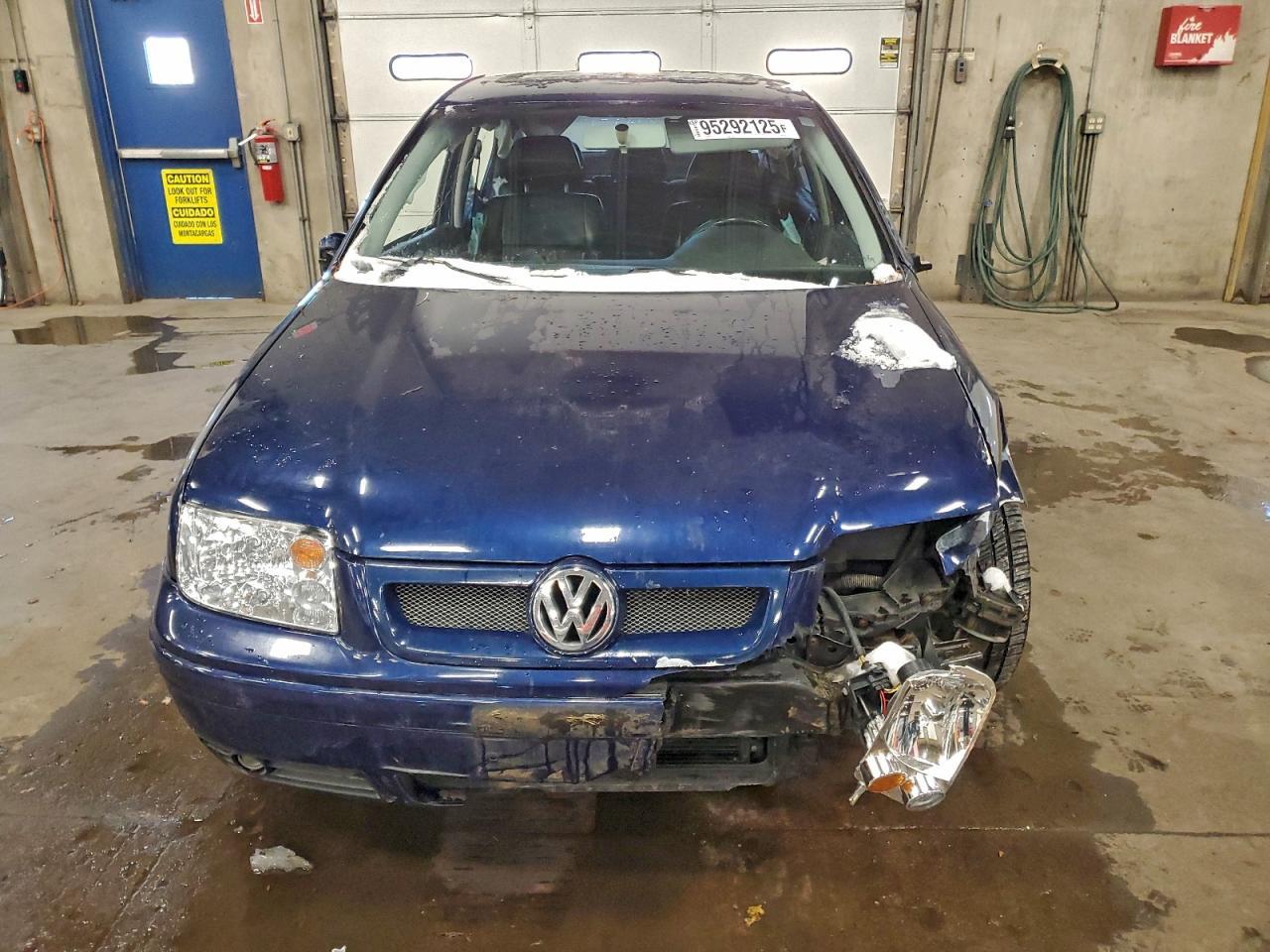 2003 VOLKSWAGEN JETTA