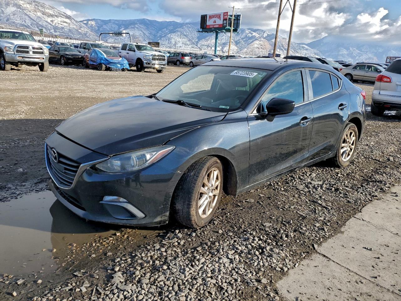 2014 MAZDA 3