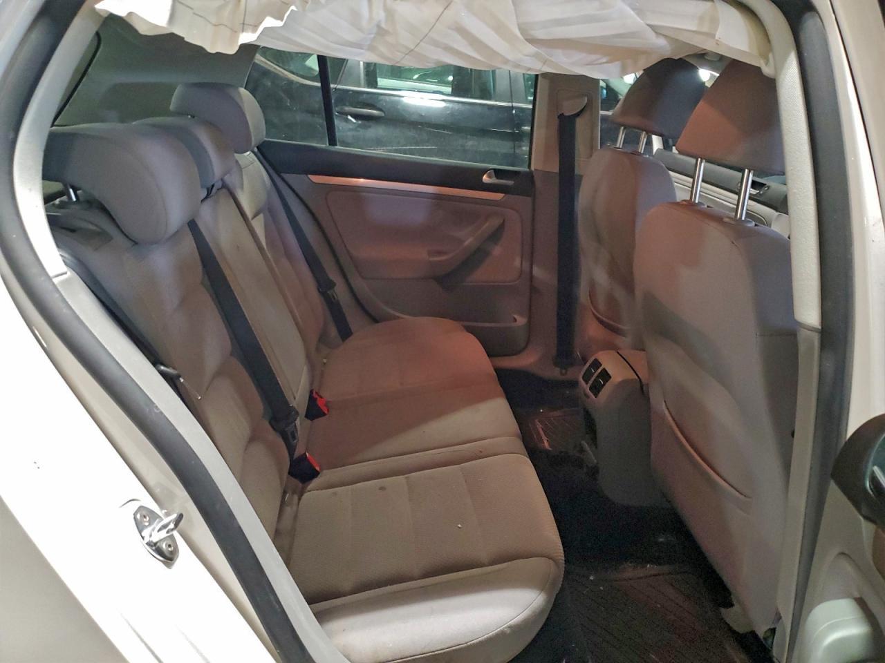 2009 VOLKSWAGEN RABBIT