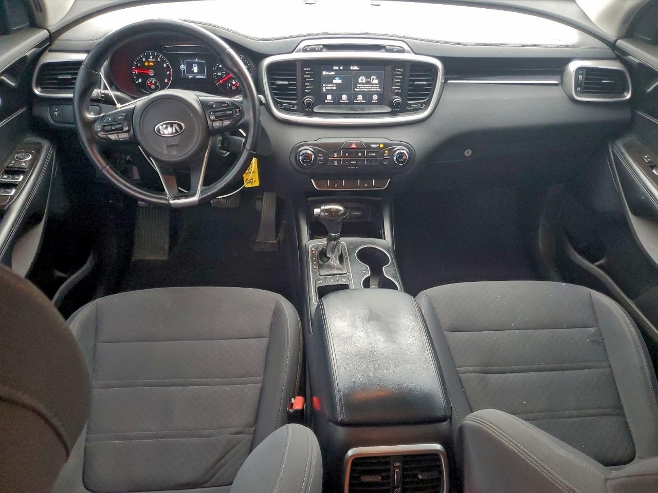 2017 KIA SORENTO