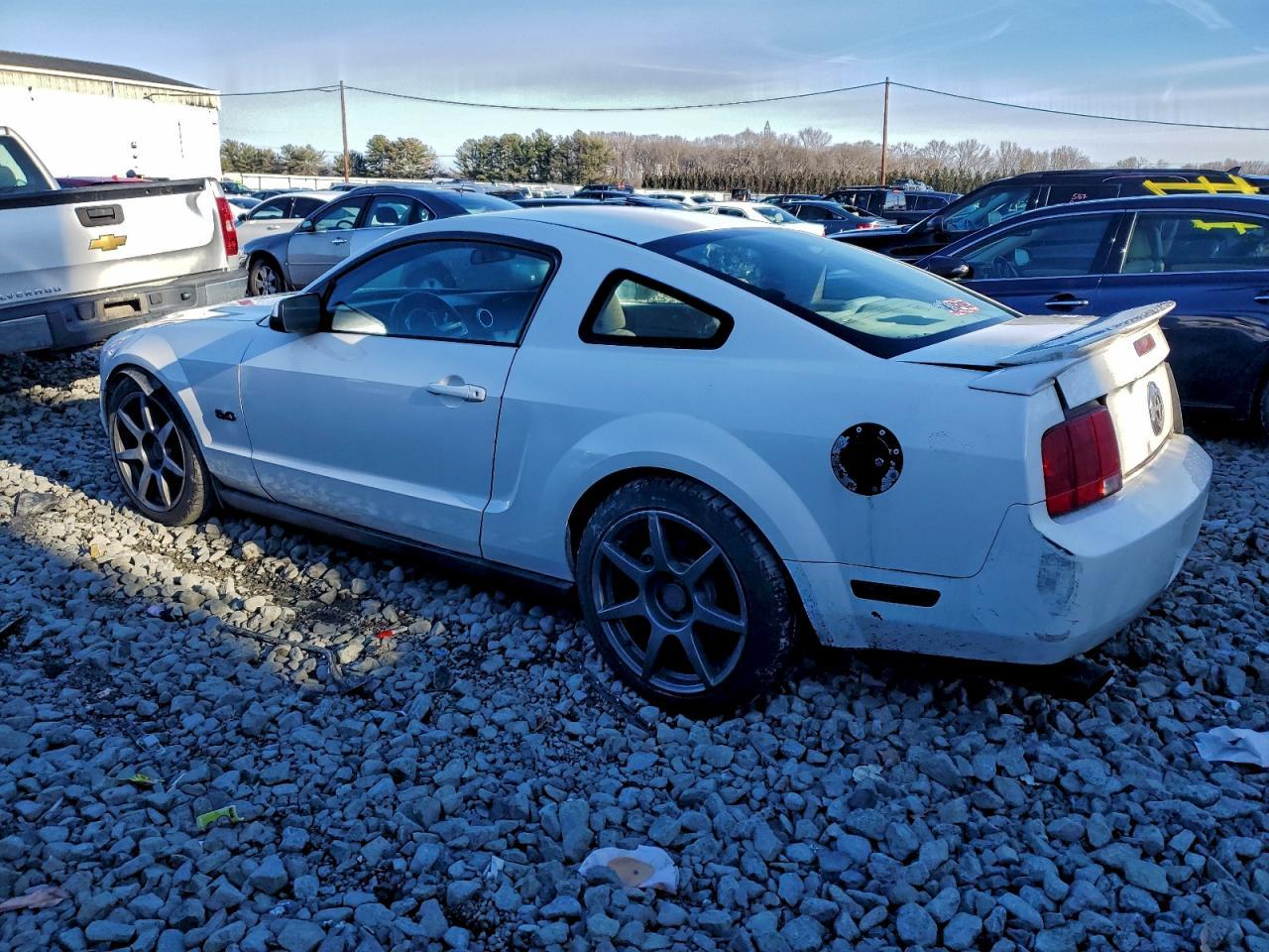 2005 FORD MUSTANG