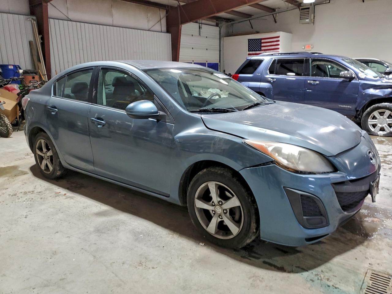 2010 MAZDA 3