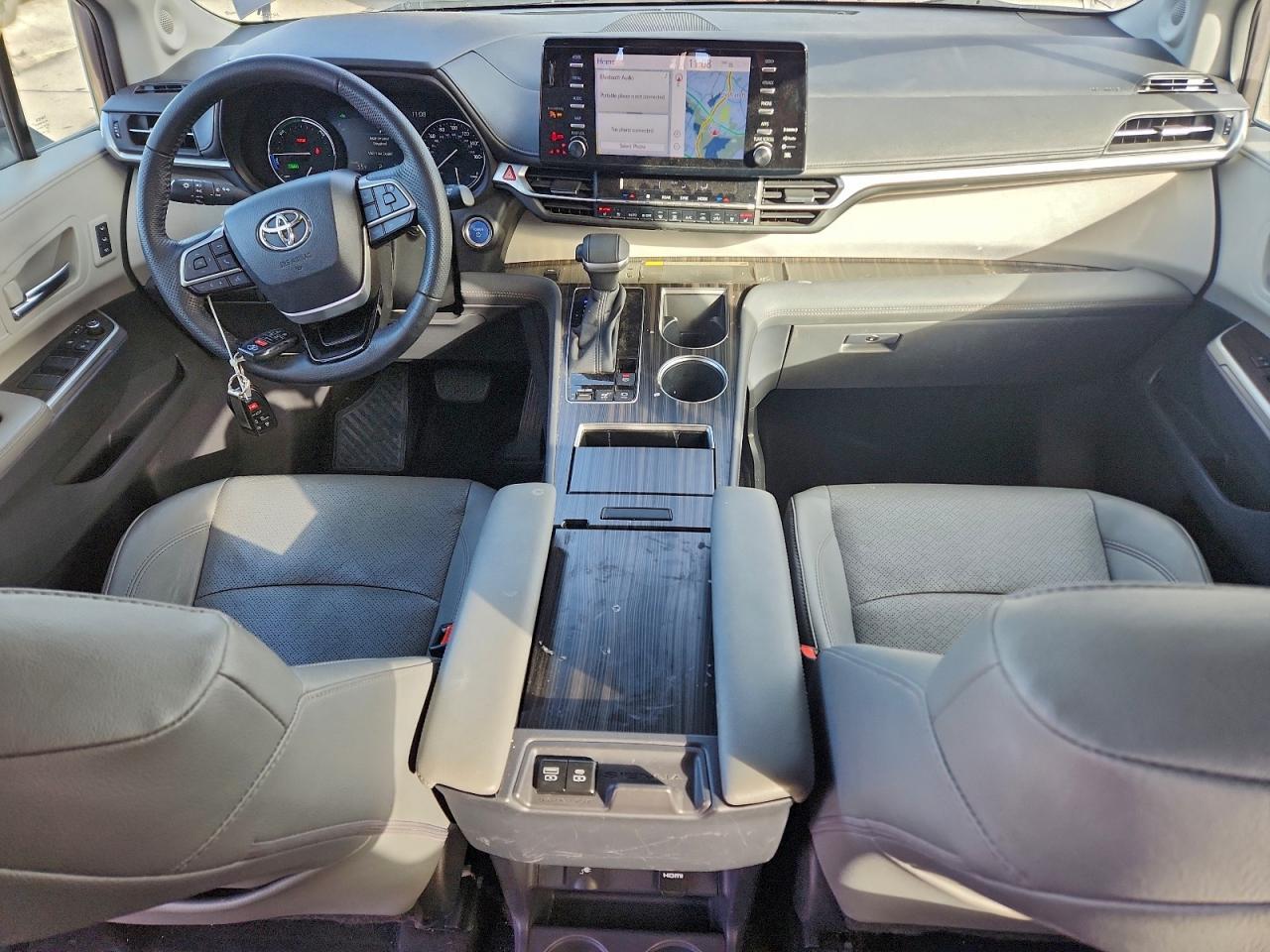 2022 TOYOTA SIENNA