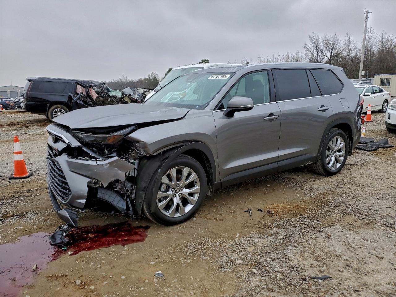 2025 TOYOTA HIGHLANDER