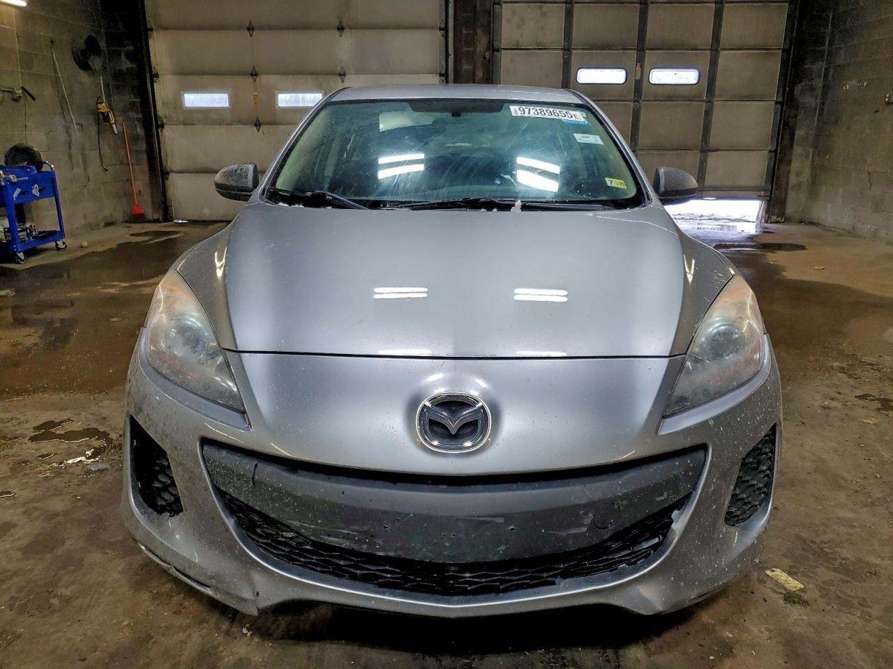 2013 MAZDA 3