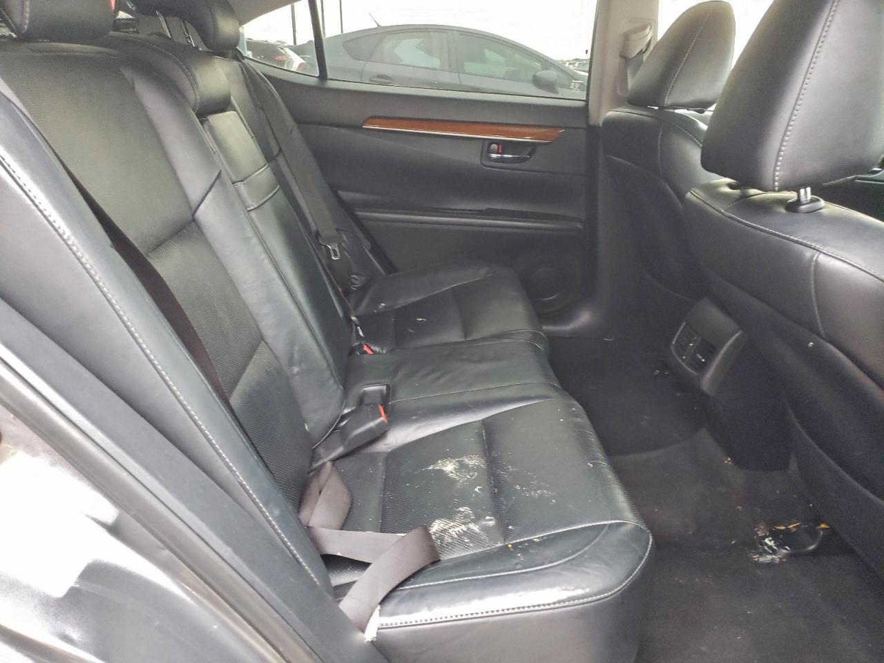 2013 LEXUS ES 300H