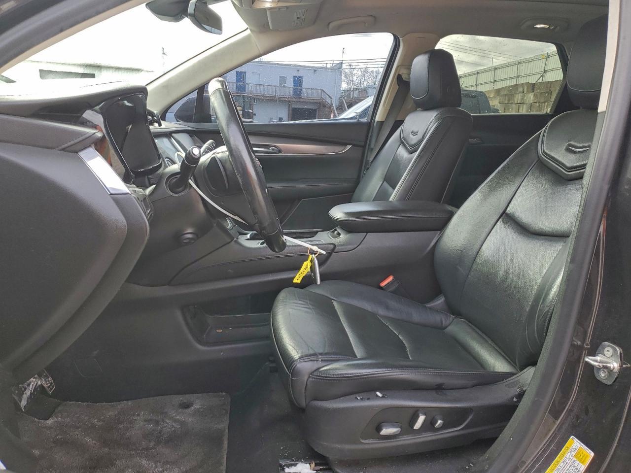 2018 CADILLAC XT5