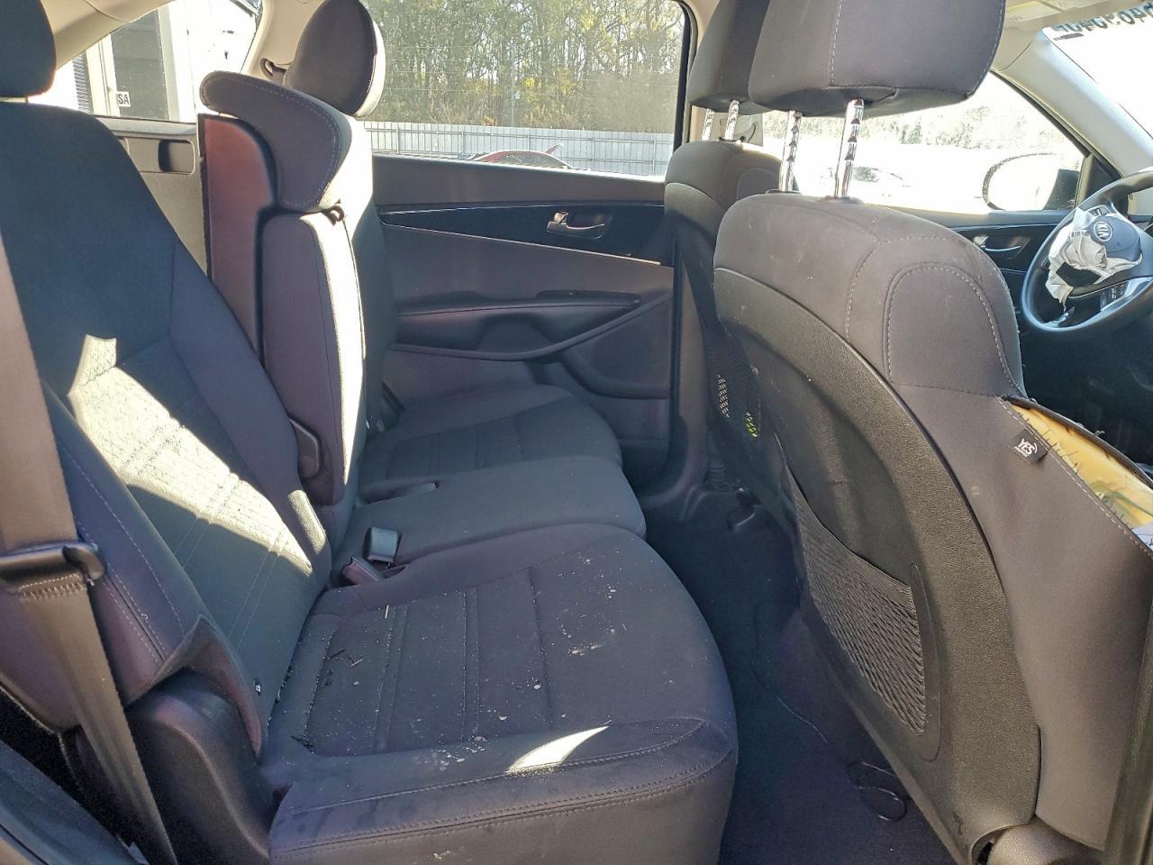 2019 KIA SORENTO