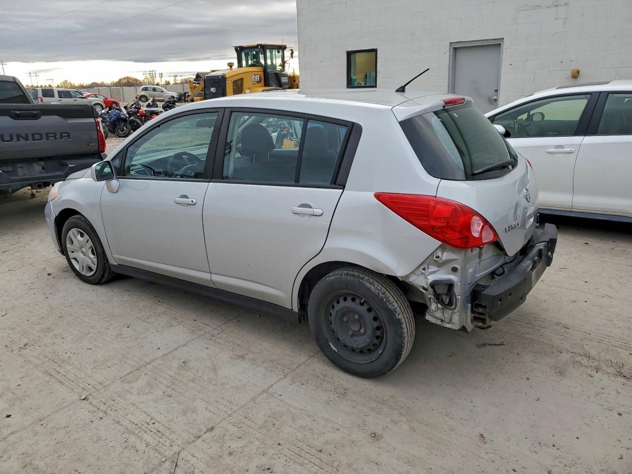 2012 NISSAN VERSA